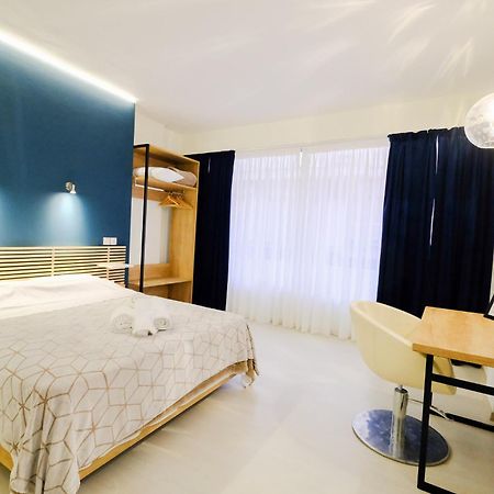 Parasiou Studios 103 Διαμερίσματα Στο Κέντρο Της Πόλης Komotini Exterior photo