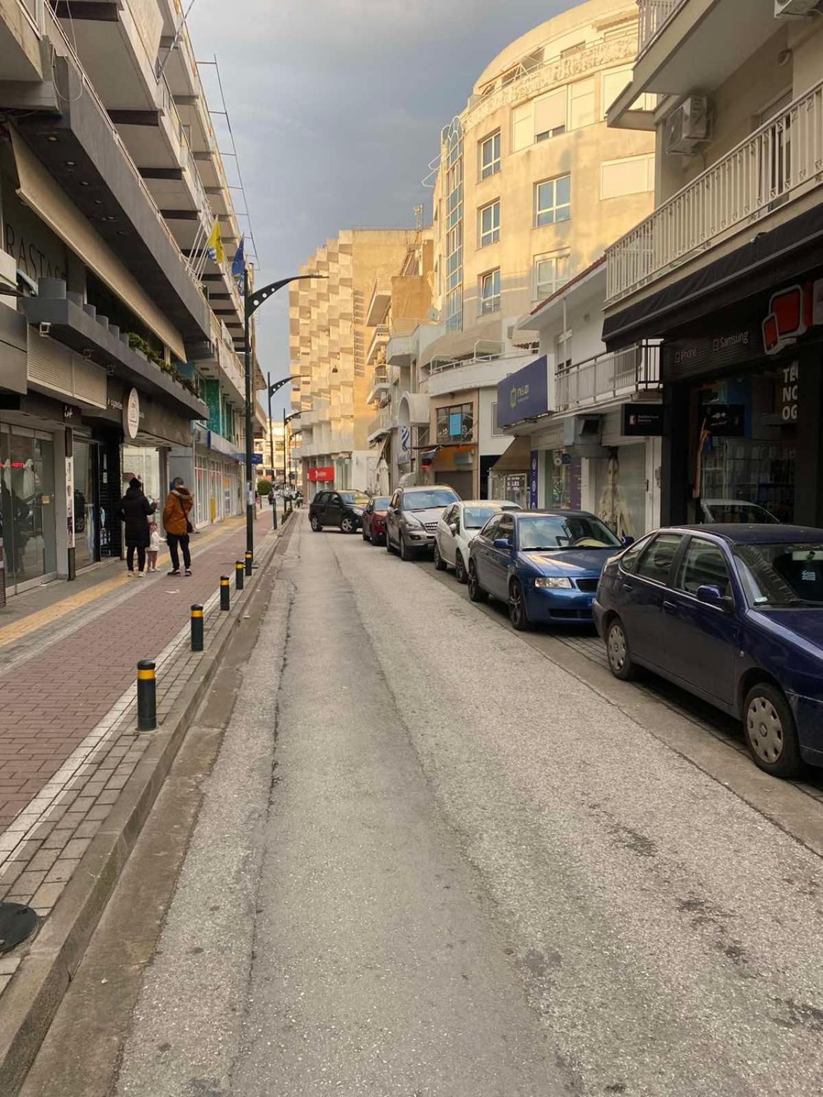 Parasiou Studios 103 Διαμερίσματα Στο Κέντρο Της Πόλης Komotini Exterior photo